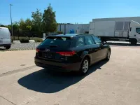 Gebraucht Audi A4 Sport 122 PS (89 kW) 2018 Schwarz Limousine
