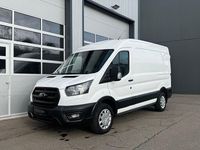 Gebraucht Ford Transit Trend 131 PS (96 kW) 2022 Weiß Van / Kleinbus