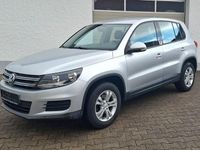 Gebraucht VW Tiguan Trendline 110 PS (80 kW) 2012 Grau SUV