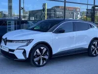 Używany Renault Megane E-Tech Techno 160 kW (218 KM) 2022 Biały Sedan/Limuzyna