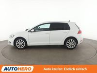 Gebraucht VW Golf Comfortline 116 PS (85 kW) 2018 Weiß Limousine