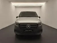 Gebraucht Mercedes Vito 163 PS (119 kW) 2024 Hightechsilber metallic Van