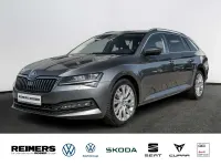 Gebraucht Skoda Superb Style 190 PS (139 kW) 2023 Grau Kombi