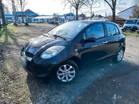 Gebraucht Toyota Yaris 69 PS (50 kW) 2011 Schwarz Kleinwagen