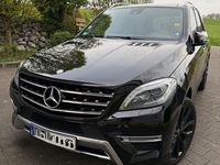 Gebraucht Mercedes ML250 204 PS (150 kW) 2014 Schwarz SUV