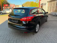 Second-hand Ford Focus 101 CP (74 kW) 2015 Negru Break