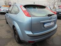 Gebraucht Ford Focus Sport 136 PS (100 kW) 2004 Blau Limousine