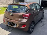 Gebraucht Hyundai i10 Edition 87 PS (63 kW) 2015 Braun Kleinwagen
