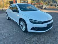 Gebraucht VW Scirocco 140 PS (102 kW) 2013 Weiß Coupé