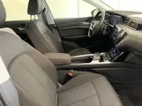 Gebraucht Audi e-tron 300 kW (408 PS) 2021 Florettsilber metallic SUV