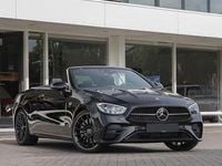 Gebraucht Mercedes E300 AMG 258 PS (189 kW) 2023 Schwarz Cabrio