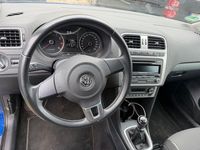 Gebraucht VW Polo Life 60 PS (44 kW) 2013 Blau Kleinwagen