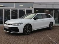 Nowe VW Passat R-line 193 KM (141 kW) 2026 Biały Kombi