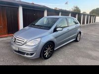 Używany Mercedes B200 193 KM (141 kW) 2007 Srebrny Minivan