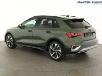 Neu Audi A3 Ambiente 204 PS (150 kW) 2026 Distriktgrün metallic SUV