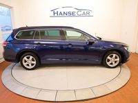 Gebraucht VW Passat R 150 PS (110 kW) 2018 Blau Kombi