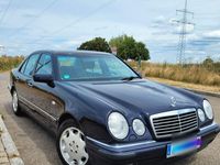 gebraucht Mercedes E280 AVANTGARDE Avantgarde