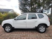 Gebraucht Dacia Duster Lauréate 114 PS (83 kW) 2018 Weiß SUV