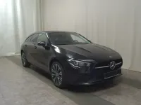 Gebraucht Mercedes CLA220 Shooting Brake Progressive 190 PS (139 kW) 2022 Schwarz Kombi