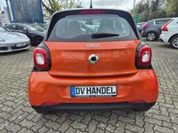 Używany Smart ForFour Basis 71 KM (52 kW) 2016 Czarny Hatchback