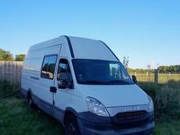 Second-hand Iveco Daily 130 CP (95 kW) 2014 Alb Monovolum