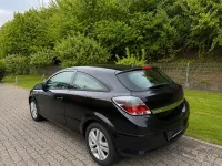 Gebraucht Opel Astra GTC 105 PS (77 kW) 2007 Schwarz Coupé