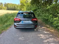 Gebraucht Ford Focus Cool & Connect 120 PS (88 kW) 2020 Grau Kombi