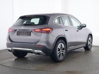 Gebraucht Mercedes GLA220 Progressive 190 PS (139 kW) 2024 Grau SUV