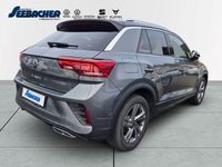 Second-hand VW T-Roc R-line 110 CP (80 kW) 2023 Gri SUV