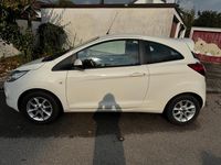 Gebraucht Ford Ka 69 PS (50 kW) 2016 Weiß Kleinwagen
