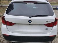 Gebraucht BMW X1 150 PS (110 kW) 2011 Weiß SUV