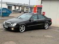 Second-hand Mercedes E320 224 CP (164 kW) 2007 Negru Berlinǎ