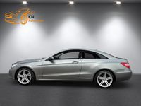 Usata Mercedes E200 184 CV (135 kW) 2010 Grigio Coupé