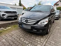 Gebraucht Mercedes B200 136 PS (100 kW) 2007 Schwarz Van / Kleinbus