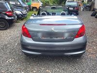 Gebraucht Peugeot 207 CC 120 PS (88 kW) 2007 Silber Cabrio