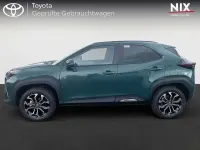 Neu Toyota Yaris Cross 131 PS (96 kW) 2026 Everrest green SUV
