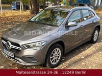 Gebraucht Mercedes GLA200 163 PS (119 kW) 2021 Grau SUV