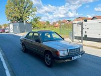 Gebraucht Mercedes 190 75 PS (55 kW) 1991 Limousine