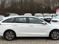 Gebraucht Hyundai i30 Trend 136 PS (100 kW) 2019 Weiß Kombi