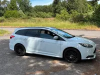 Gebraucht Ford Focus ST 250 PS (183 kW) 2013 Weiß Kombi