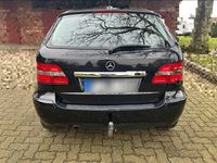 Gebraucht Mercedes B170 115 PS (84 kW) 2008 Schwarz Van / Kleinbus