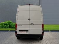Gebraucht VW Crafter 140 PS (102 kW) 2024 Weiss Van