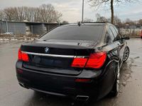 Gebraucht BMW 740 Shadowline 306 PS (225 kW) 2010 Schwarz Limousine