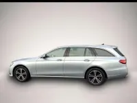 Gebraucht Mercedes E220 Avantgarde 194 PS (142 kW) 2021 Manufacturer
