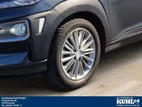 Gebraucht Hyundai Kona Trend 177 PS (130 kW) 2020 Dark knight SUV