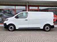 Gebraucht Toyota Proace 120 PS (88 kW) 2022 Schaumweiß Van / Kleinbus