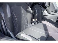Gebraucht Peugeot 208 Active 68 PS (50 kW) 2014 Weiss Kleinwagen