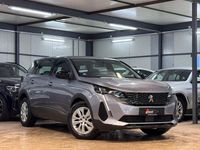 Gebraucht Peugeot 5008 Active 131 PS (96 kW) 2022 Grau SUV