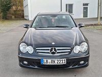 Gebraucht Mercedes CLK200 163 PS (119 kW) 2006 Schwarz Coupé