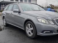 Gebraucht Mercedes E250 204 PS (150 kW) 2010 Silber Kombi